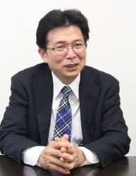 田代英治氏：社会保険労務士。田代コンサルティング代表。1985年神戸大卒。海運大手の川崎汽船に勤務後、独立。インディペンデントコントラクター協会顧問。